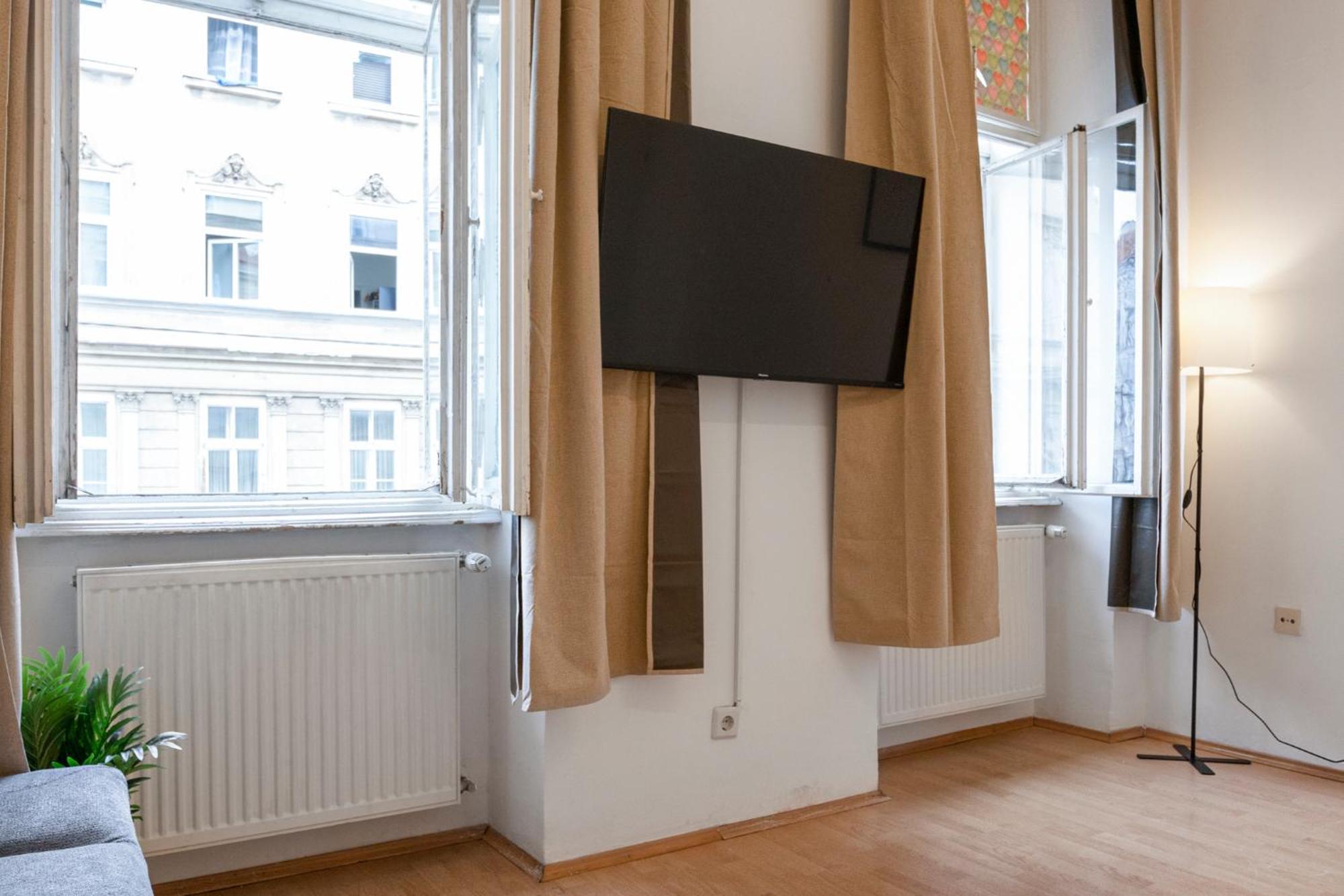 2br Shared Only 7min To Wiener Stadthalle