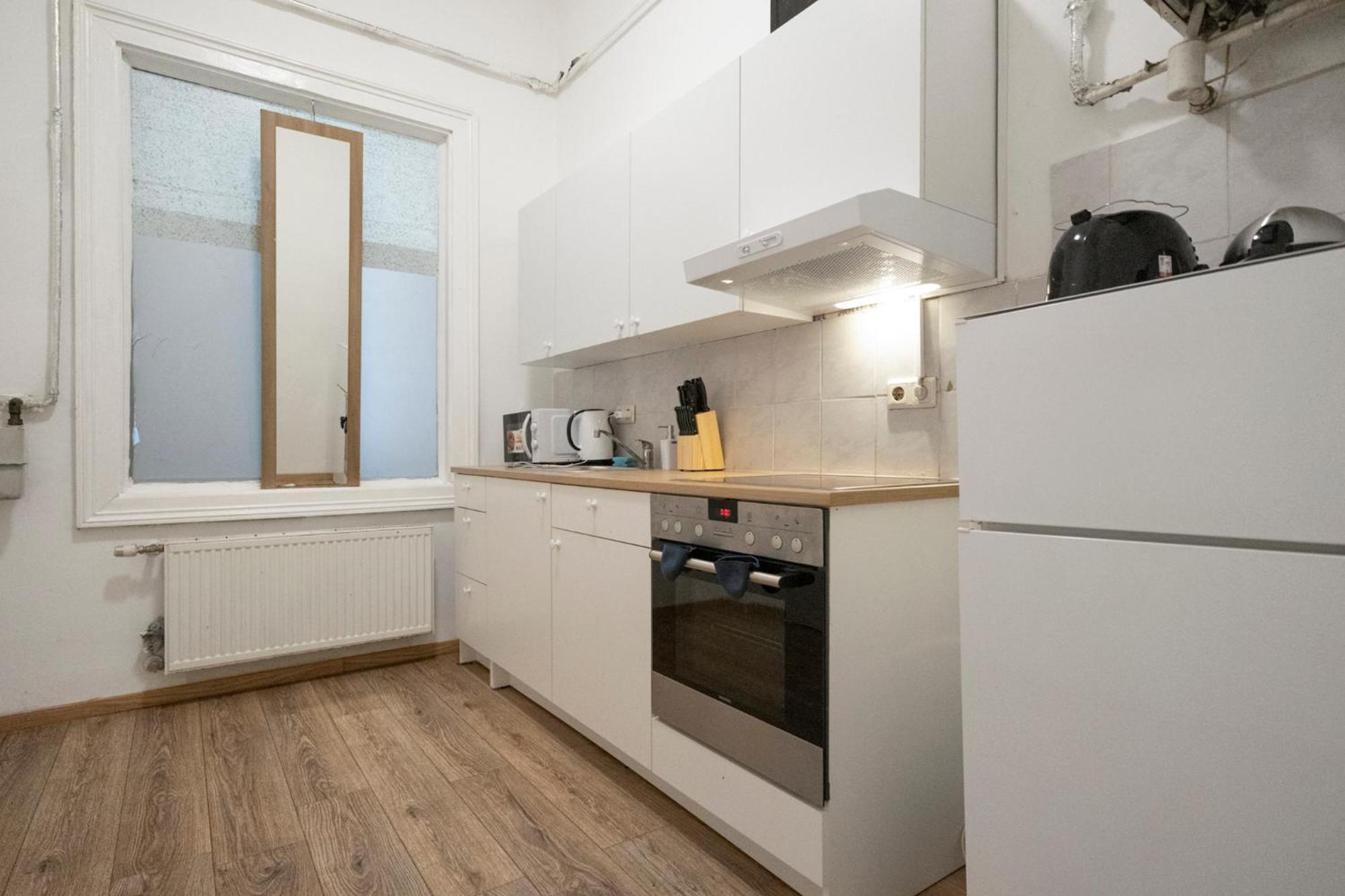 2br Shared Only 7min To Wiener Stadthalle Apartment *