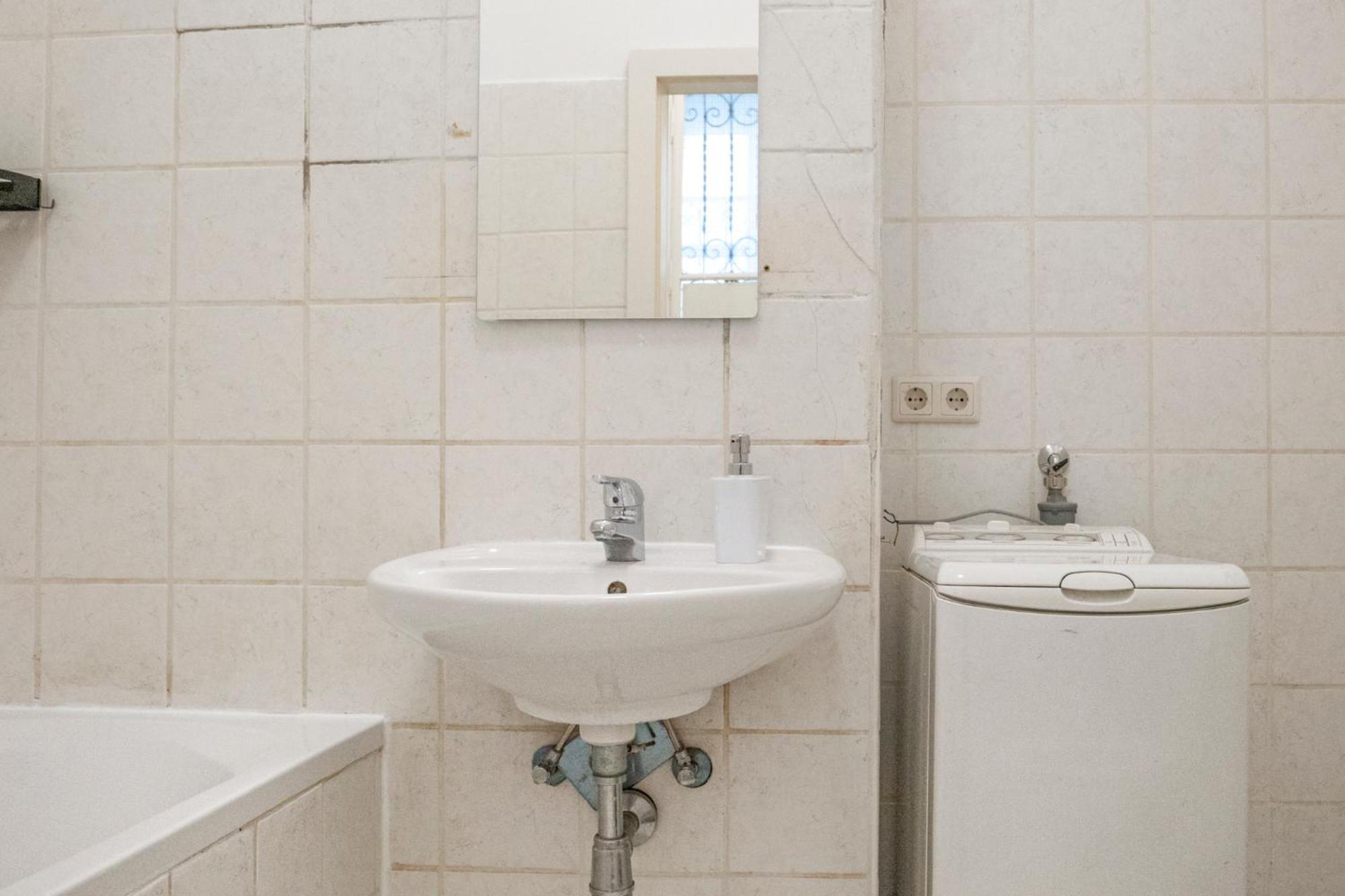 Apartment 2br Shared Only 7min To Wiener Stadthalle Wien